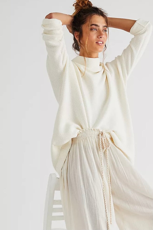 Free People Slouchy Ottoman Tunic Sweater in Optic White - Last One Size M