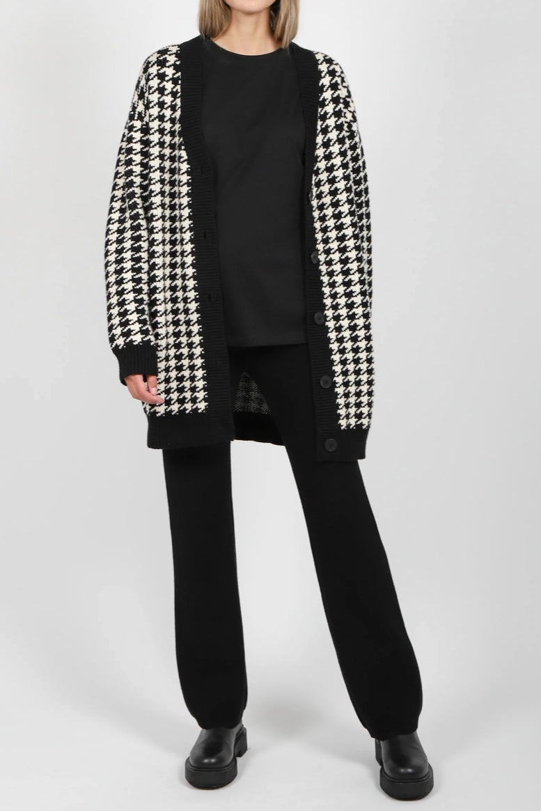 Brunette The Label Houndstooth Knit Cardigan - Last One Size M/L