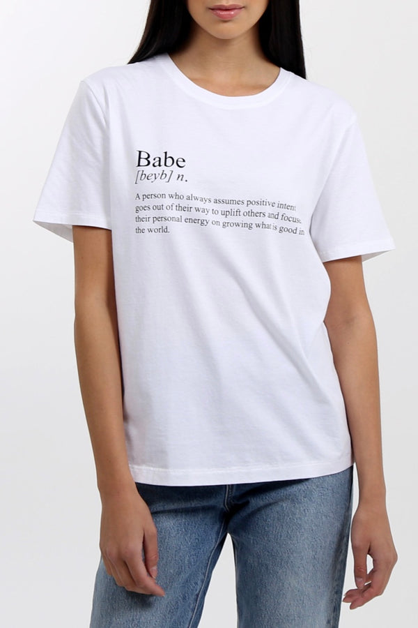 Brunette the label the “definition of a babe” crew neck white tee - Last one Size XL/XXL