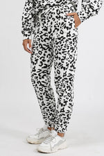 Brunette| the| label| snow| leopad| joggers|