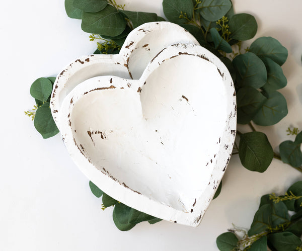 White| wood| heart| bowl|