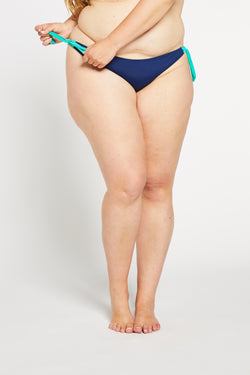 Aqua Bay Swim Co, swimwear canada, curvy bathing suits canada, side tie bikini bottoms canada, navy bikini bottoms canada